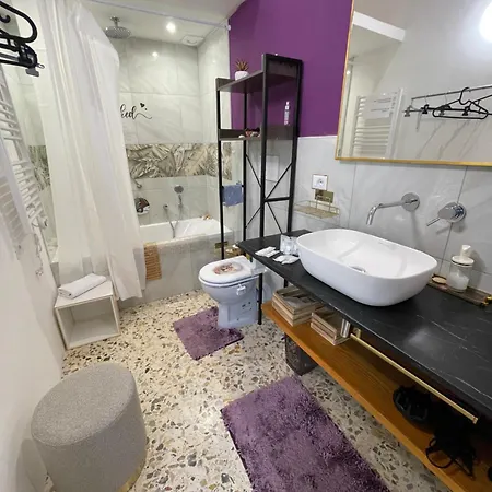 -100m Metro A- Balcony E Open Space * Рим